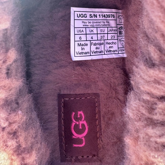 ❌ SOLD ❌ UGG® Tazz Braid Boot - Picture 3 of 3